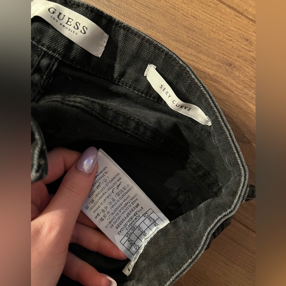 Guess jeans, size 27, worn twice - Picture 3 of 3